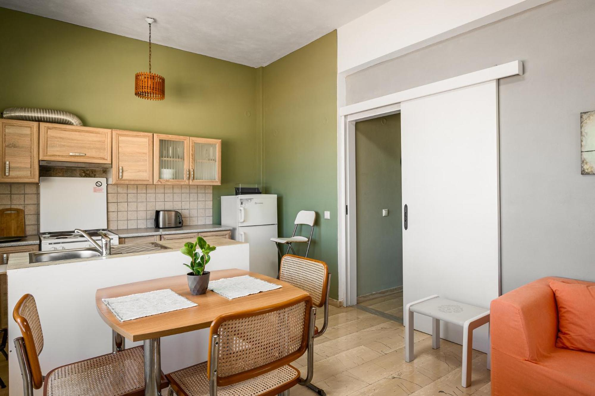 Agaloula Centrally Located Apartments, Lakka מראה חיצוני תמונה